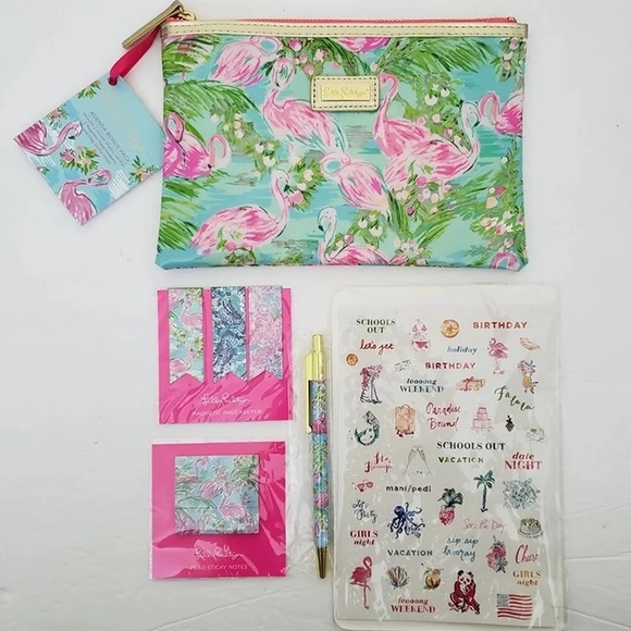 Lilly Pulitzer Other - Lilly Pulitzer Agenda Bonus Pack
